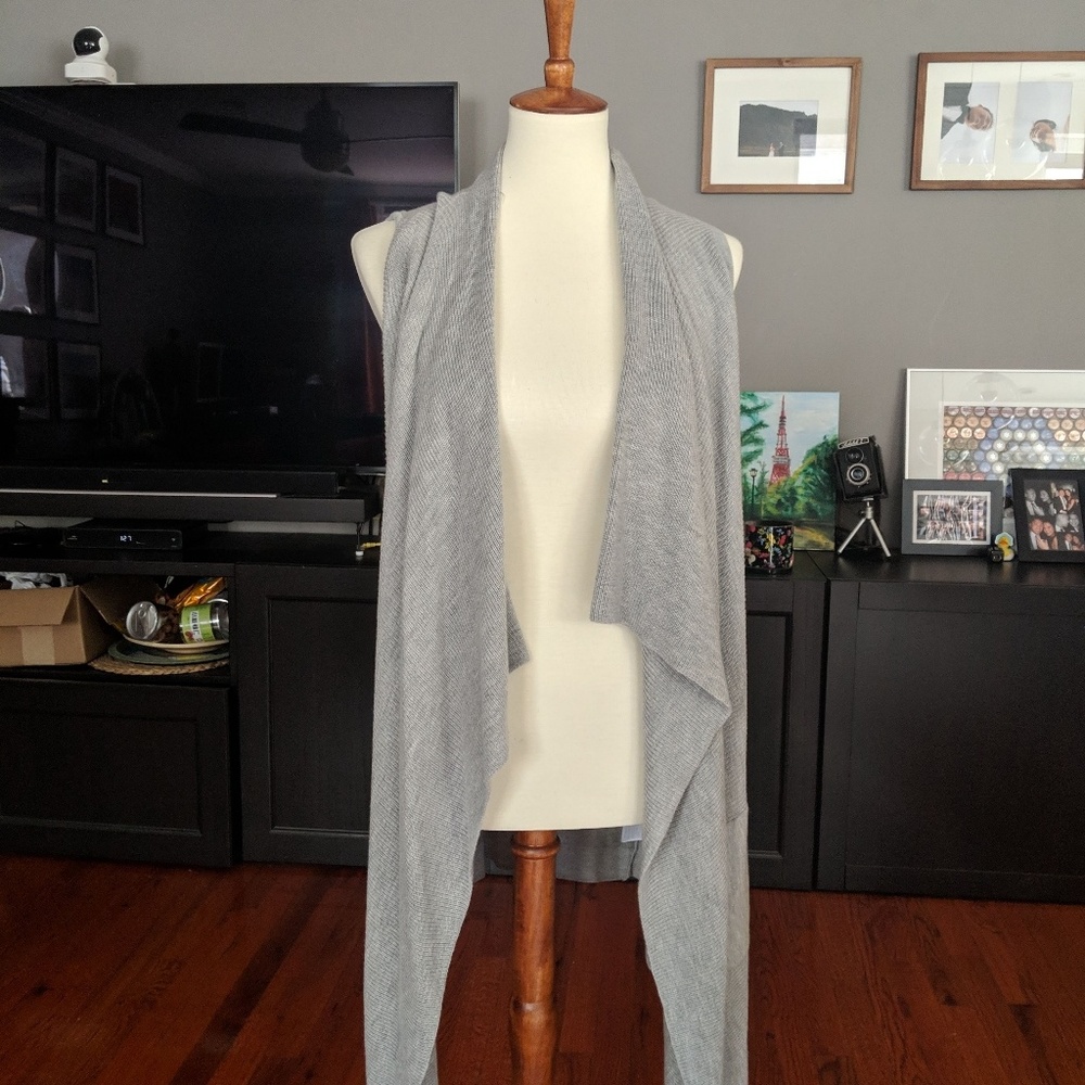 Sweater vest - Picture 6 of 7